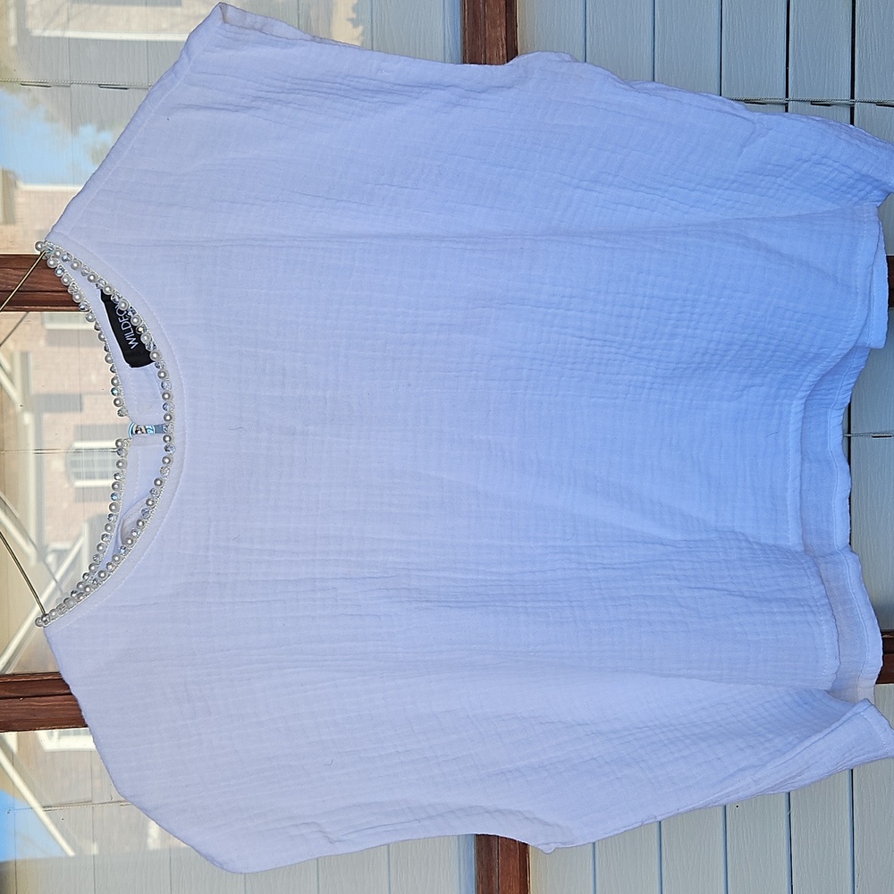 Wildfox White Gauze Jeweled Neckline Cropped Top - Picture 2 of 6